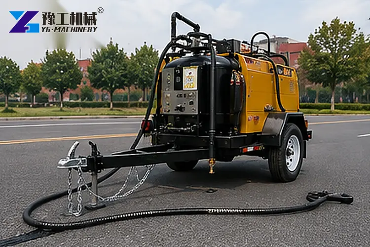 Asphalt Crack Filling Machine On Road