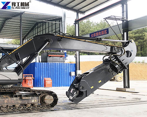 Hydraulic Eagle Shear Worksite