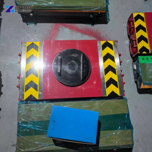 Machine Moving Wheel Arrangement For Machinery