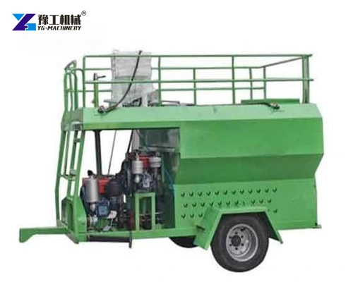 Hydroseeding trailer tank and wheel